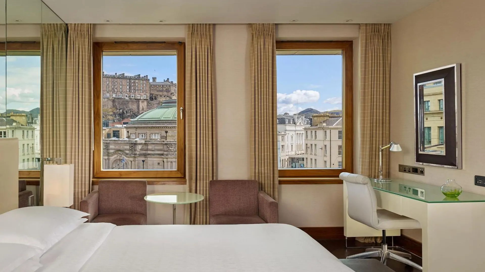 Sheraton Grand Hotel & Spa Edinburgh